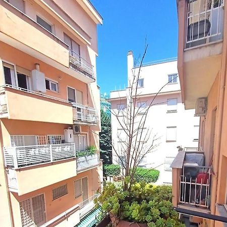 Casa Vacanze Cimone 70 روما المظهر الخارجي الصورة