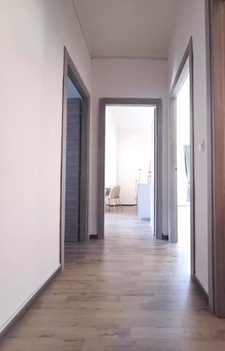 Casa Vacanze Cimone 70 روما المظهر الخارجي الصورة